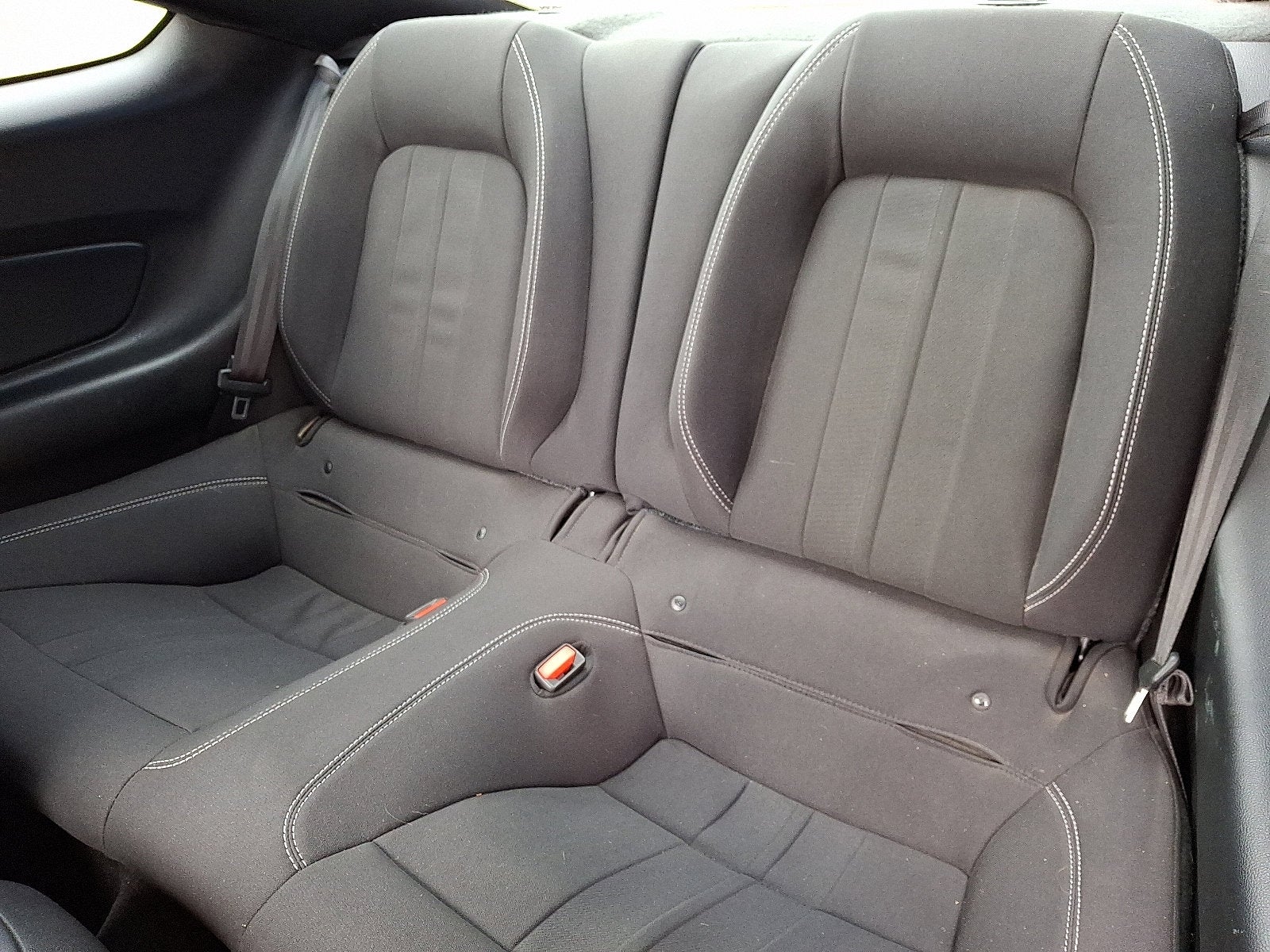 2021 Ford Mustang EcoBoost