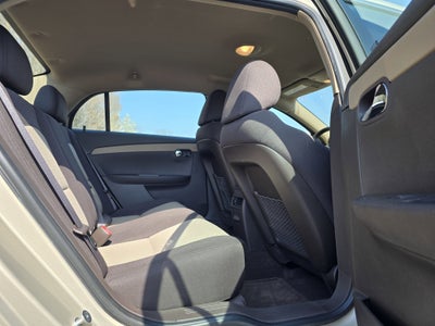 2010 Chevrolet Malibu LT w/1LT