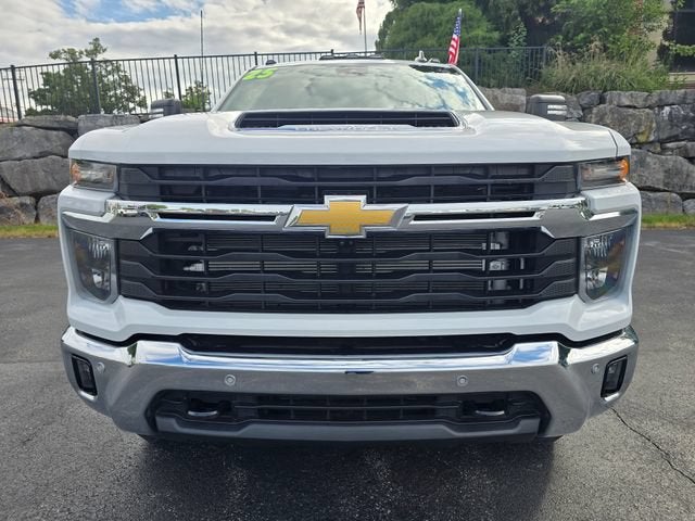 2025 Chevrolet Silverado 3500 HD LT