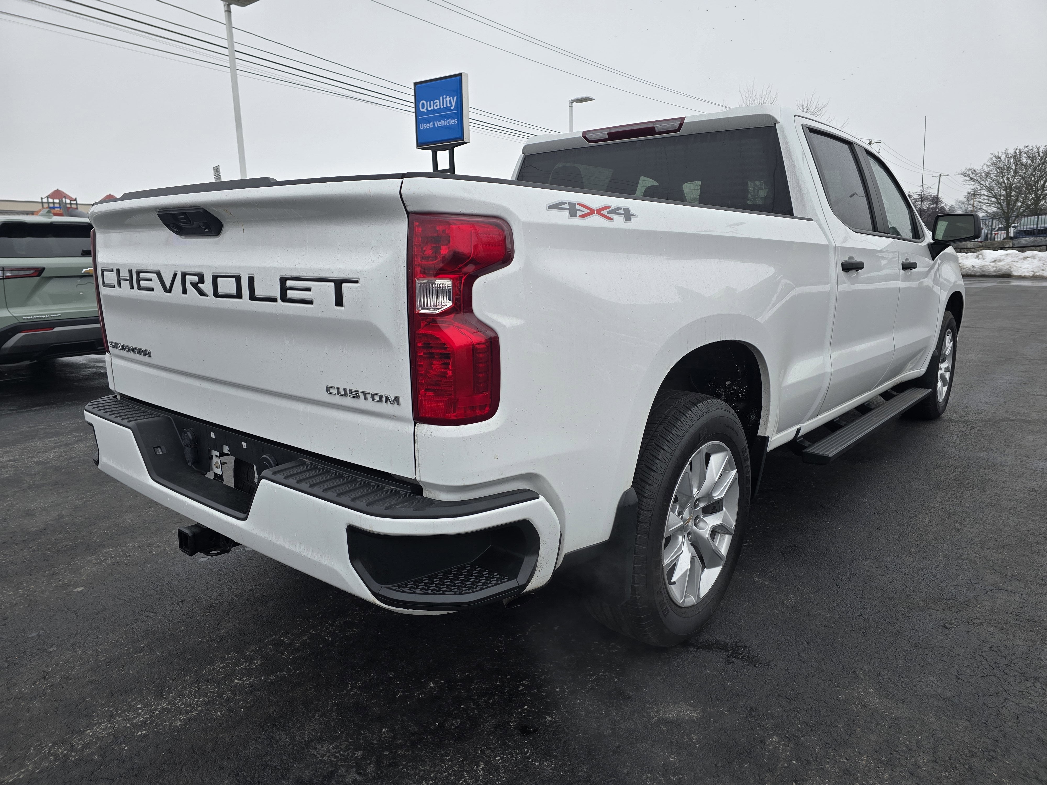 2023 Chevrolet Silverado 1500 Custom
