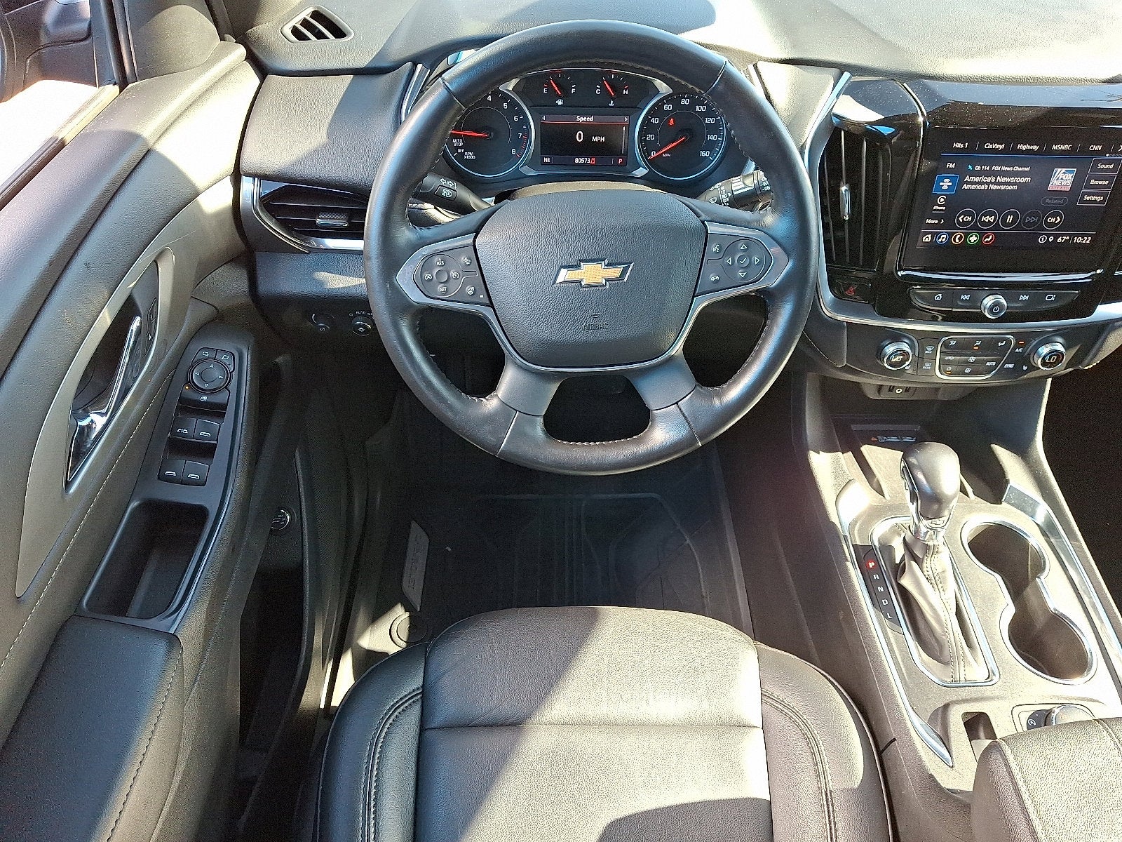 2022 Chevrolet Traverse LT Leather