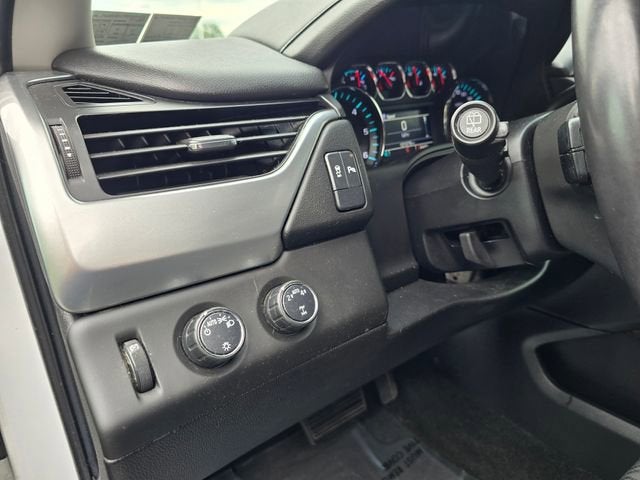 2017 Chevrolet Suburban LS