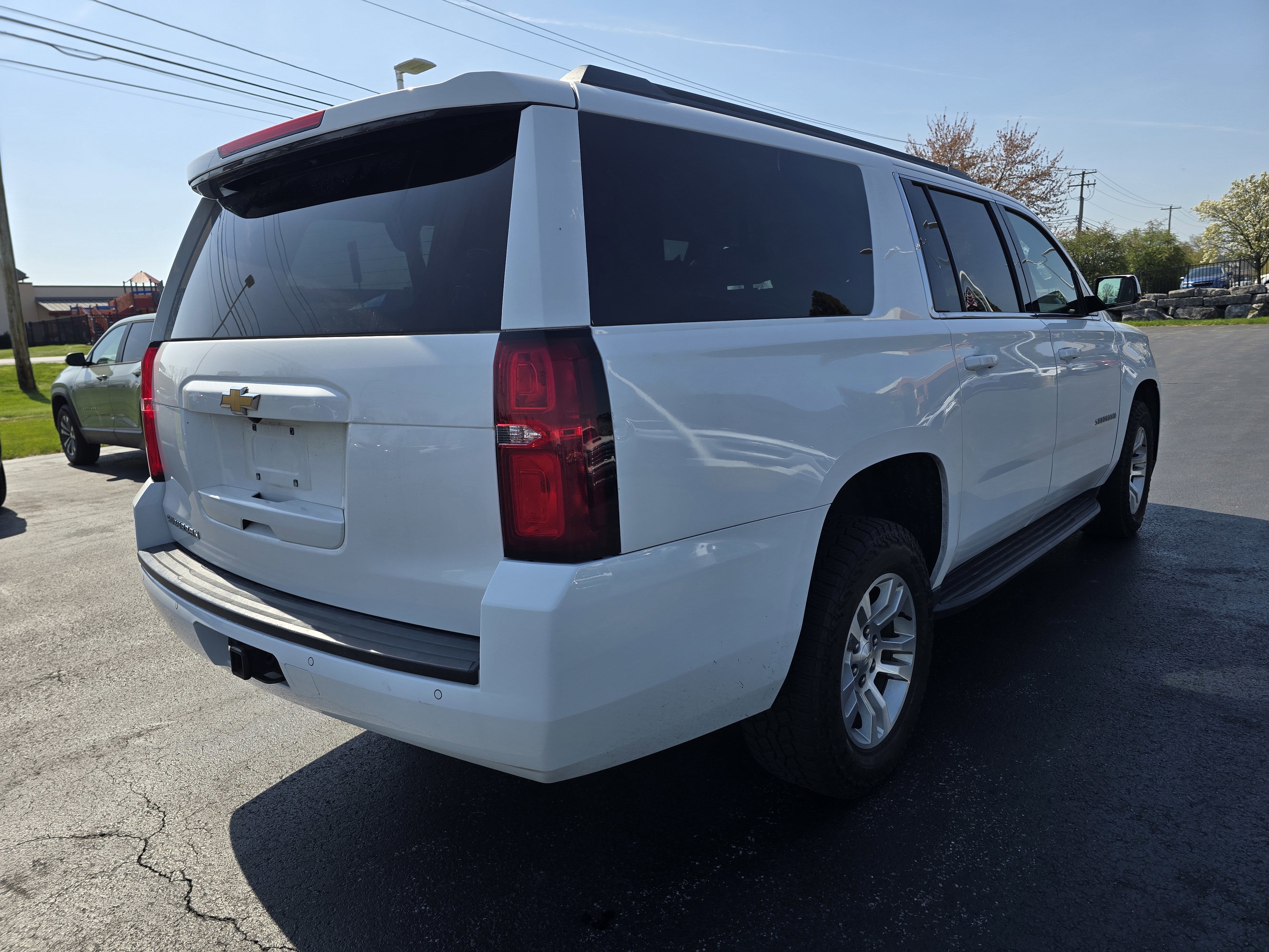 2017 Chevrolet Suburban LS