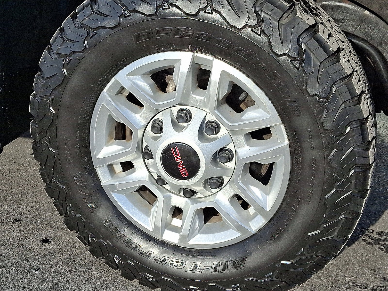 2023 GMC Sierra 2500 HD Pro