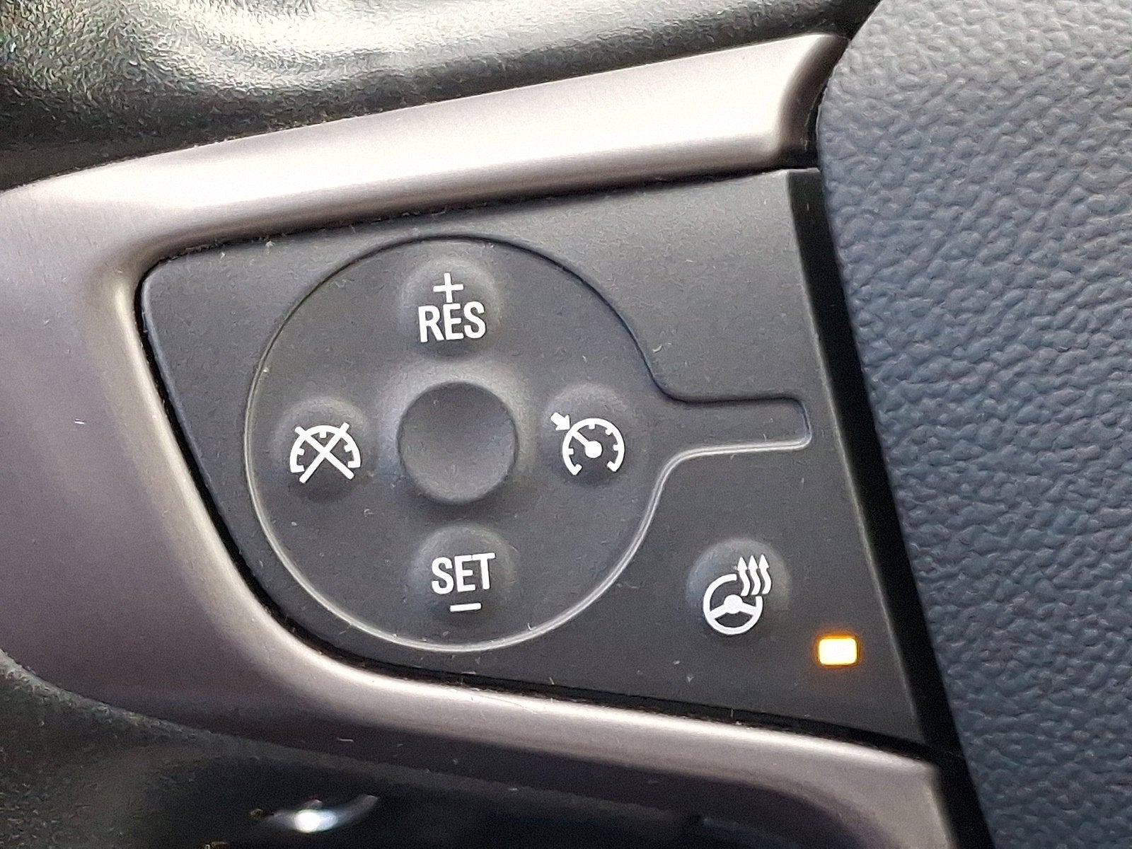 2022 GMC Canyon AT4 - Cloth