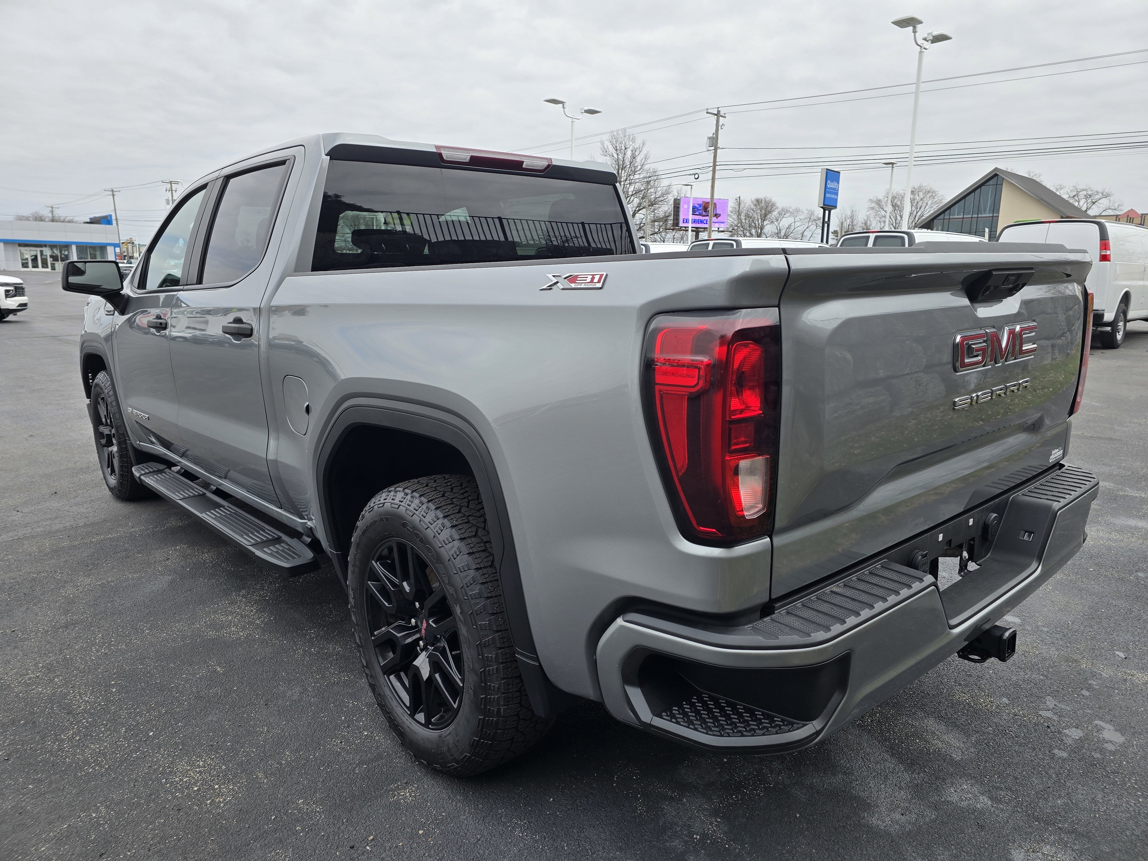 2023 GMC Sierra 1500 Pro