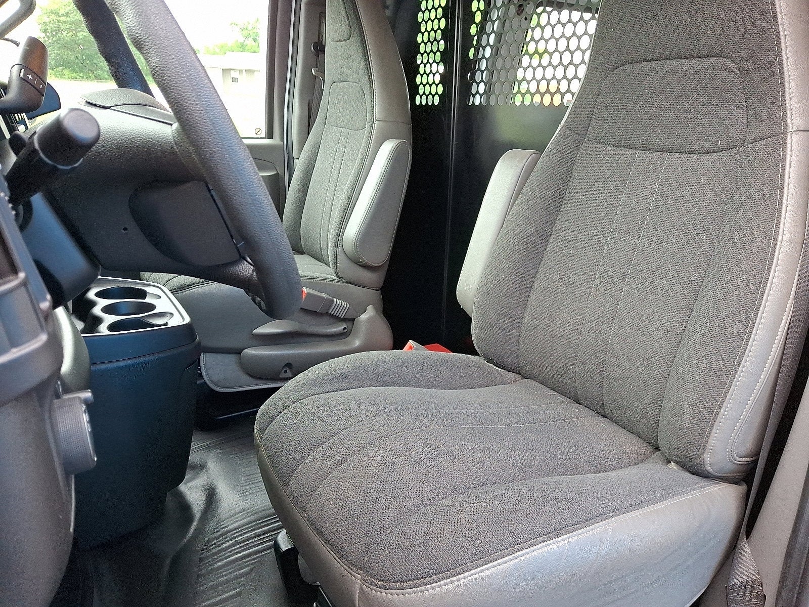 2023 GMC Savana Cargo 2500 Work Van