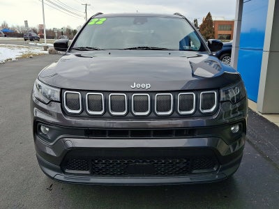 2022 Jeep Compass Latitude Lux