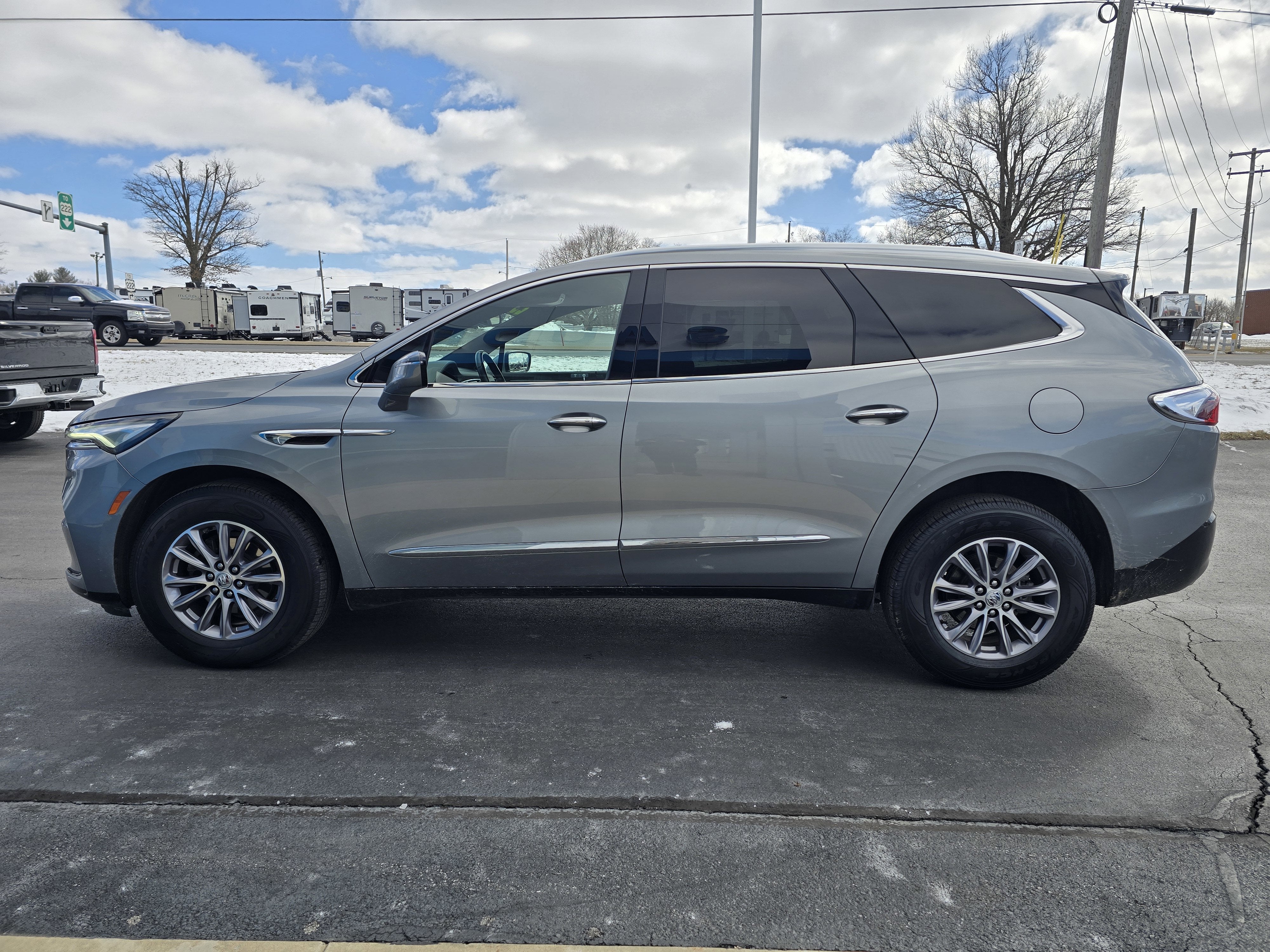 2023 Buick Enclave Essence