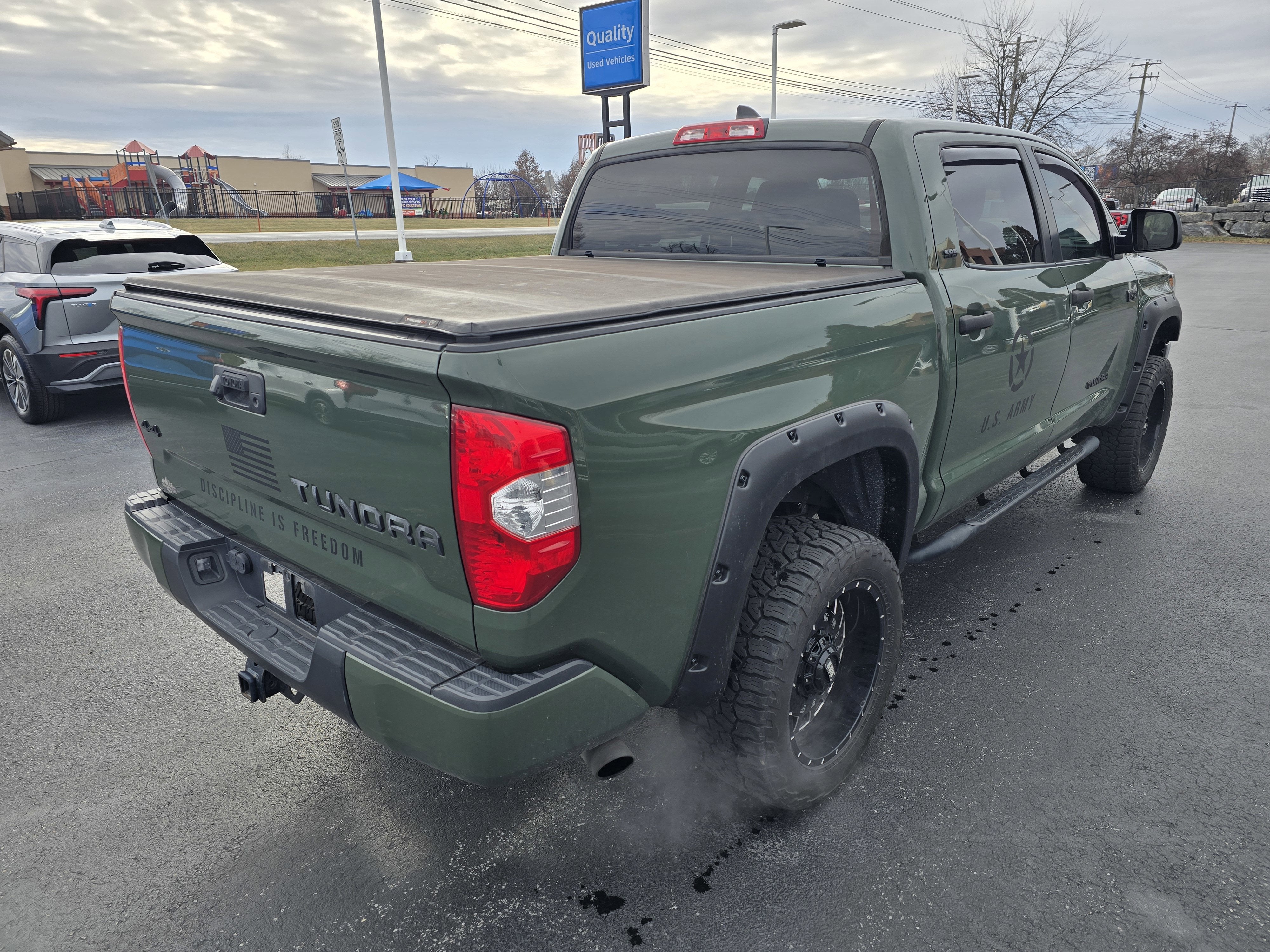 2021 Toyota Tundra 4WD SR5