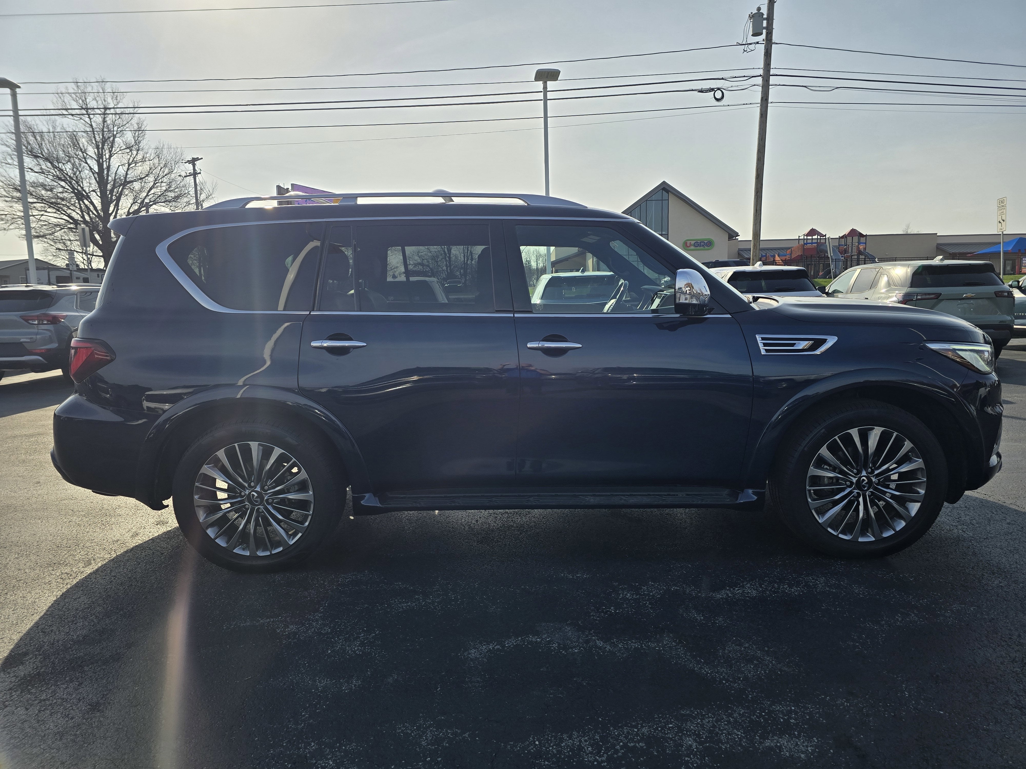 2021 INFINITI QX80 SENSORY