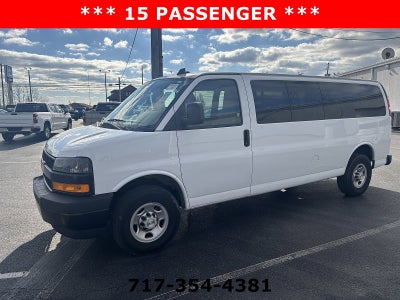 2023 Chevrolet Express Passenger 3500 1LS