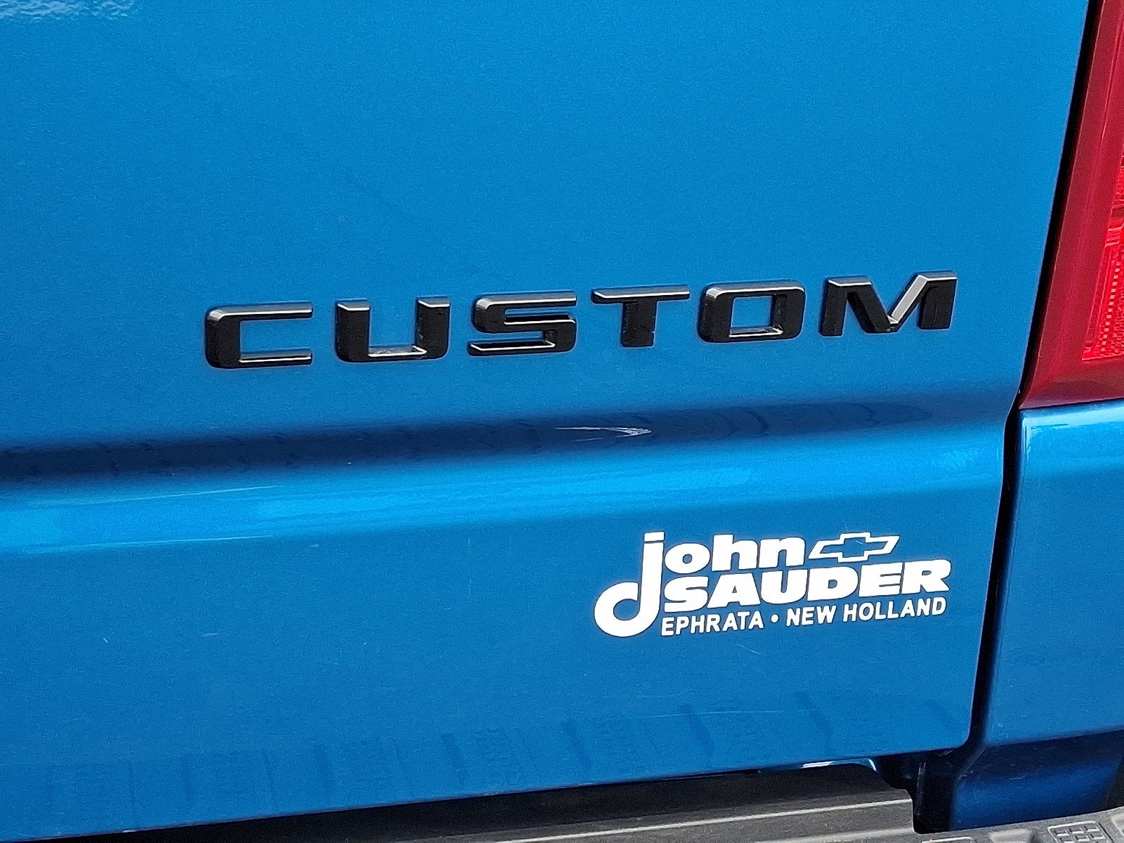 2023 Chevrolet Silverado 1500 Custom