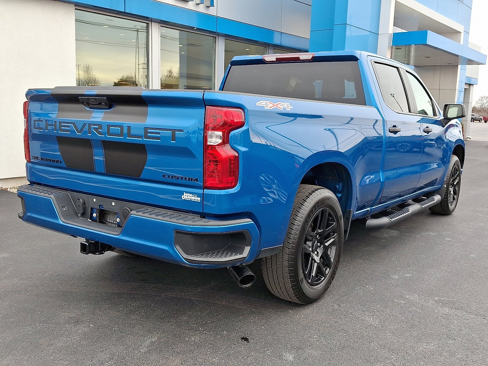 2023 Chevrolet Silverado 1500 Custom