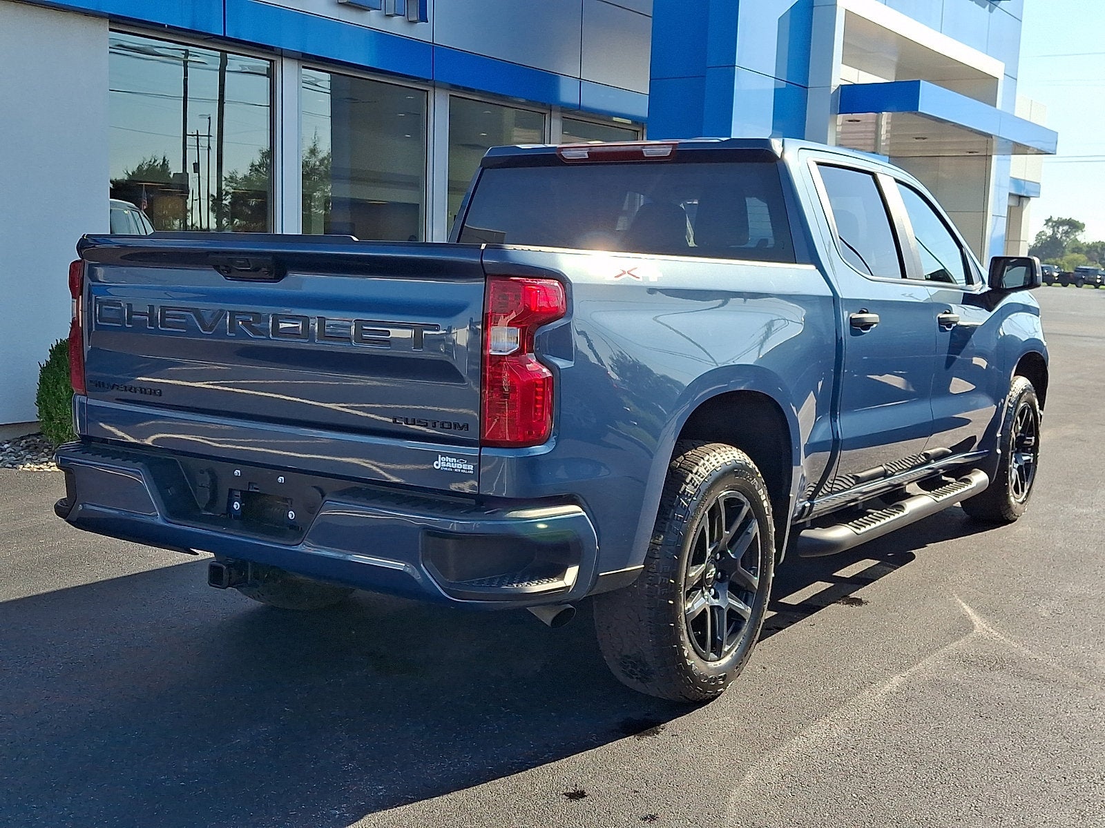 2024 Chevrolet Silverado 1500 Custom