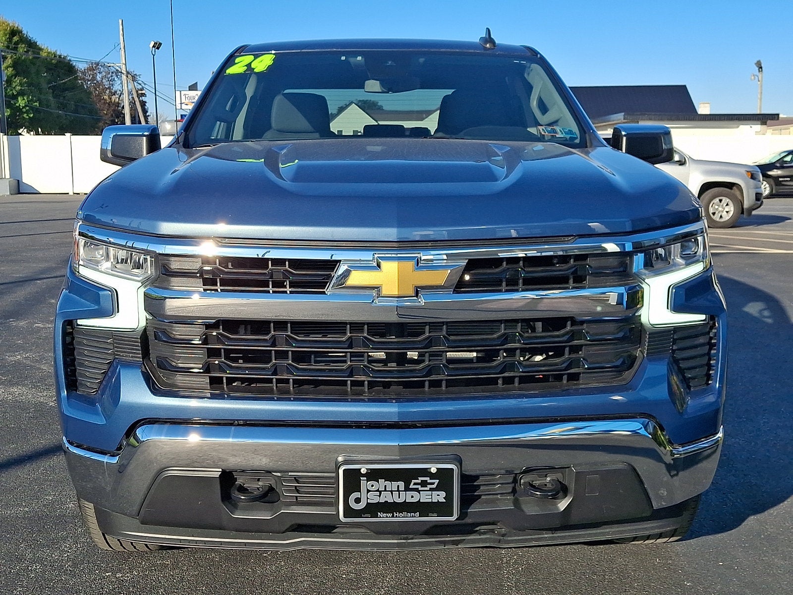 2024 Chevrolet Silverado 1500 LT (2FL)