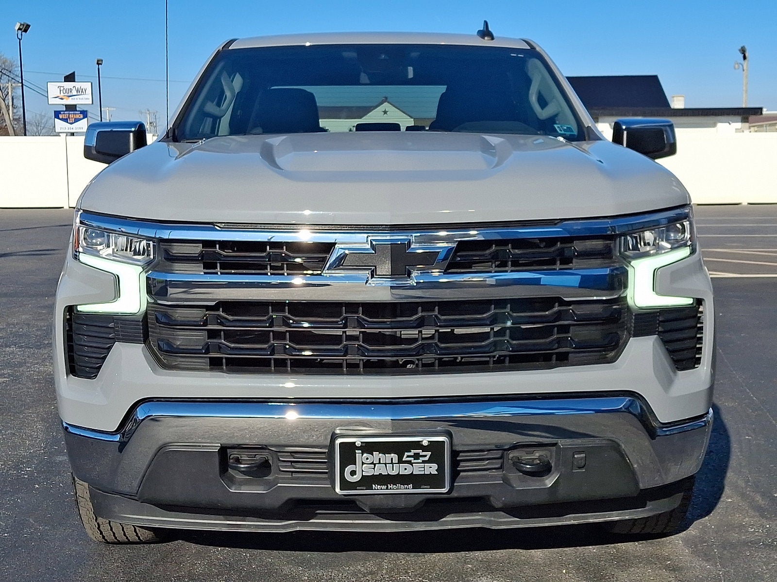 2024 Chevrolet Silverado 1500 LT