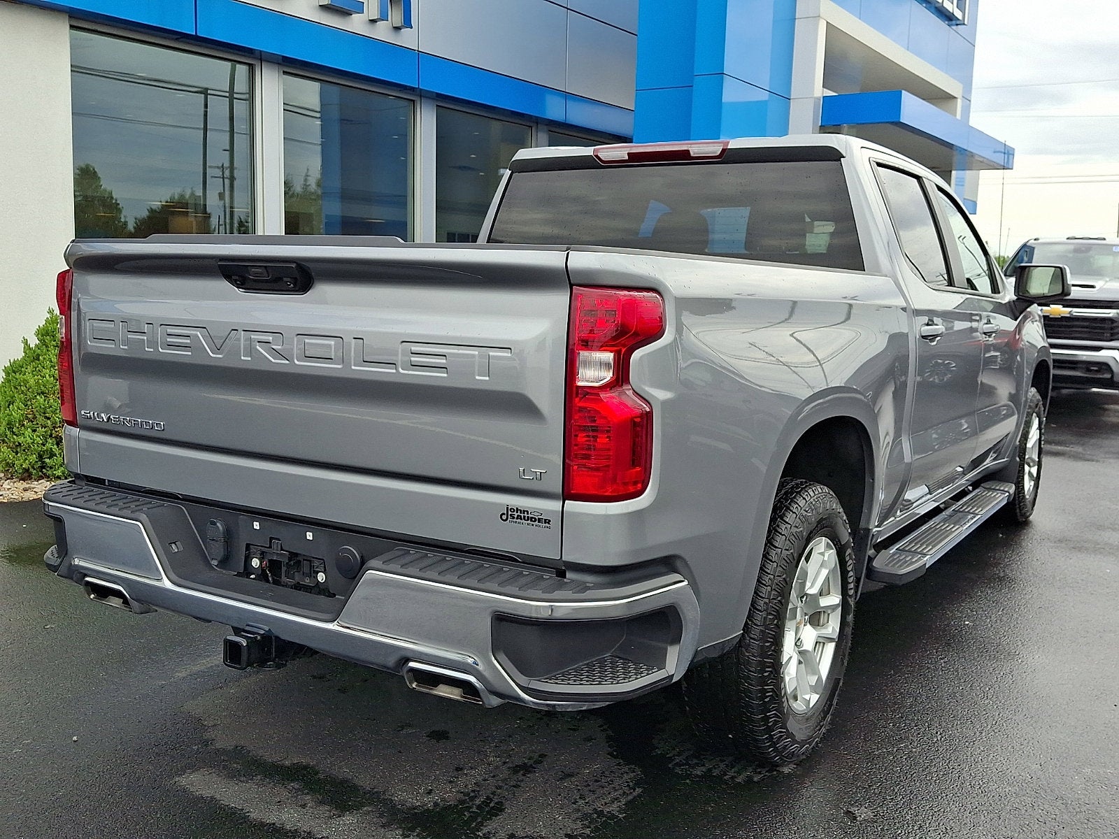2024 Chevrolet Silverado 1500 LT