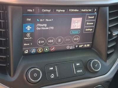 2023 GMC Acadia AT4