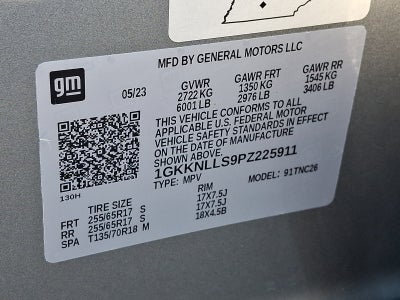 2023 GMC Acadia AT4