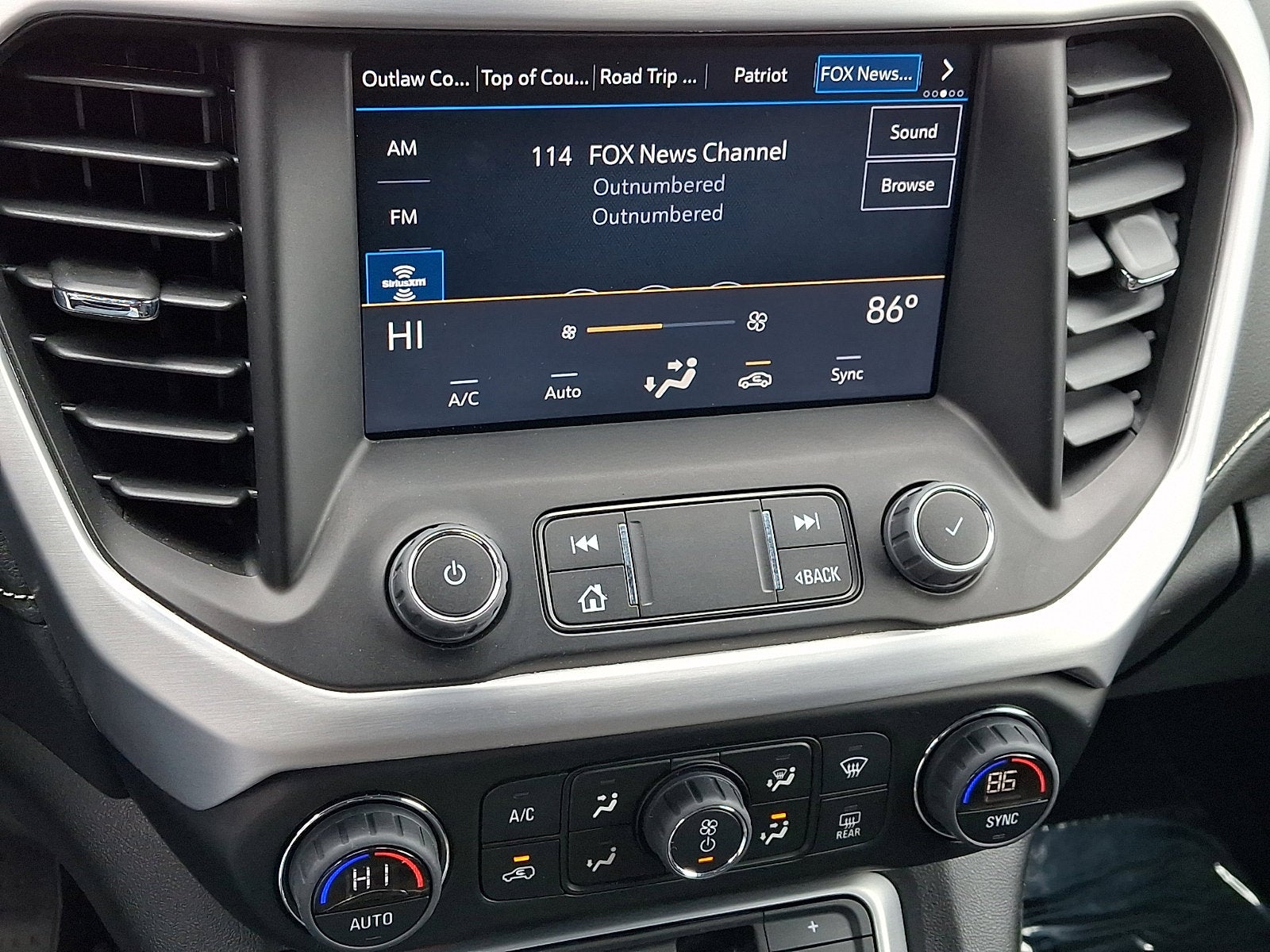 2023 GMC Acadia SLE