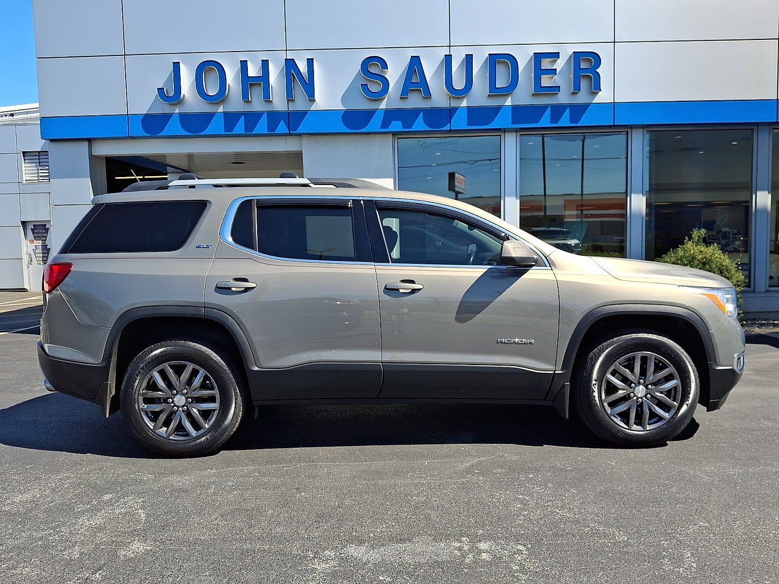 2019 GMC Acadia SLT