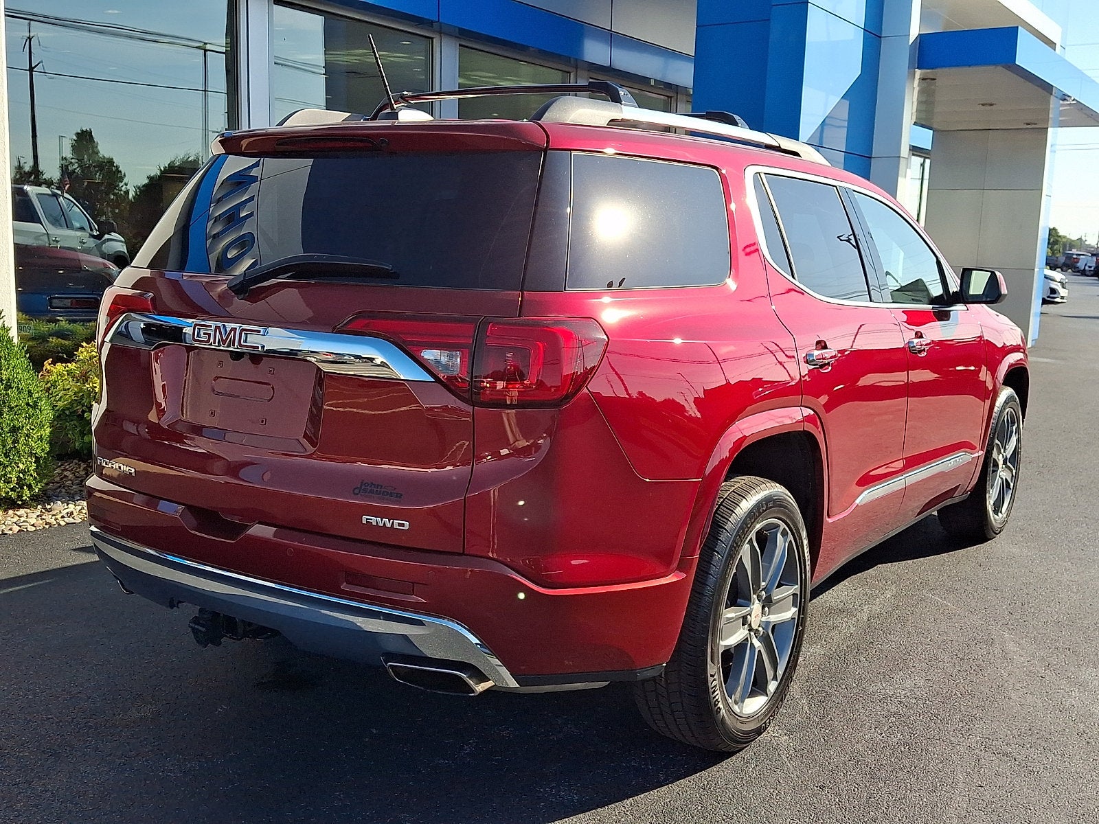 2019 GMC Acadia Denali