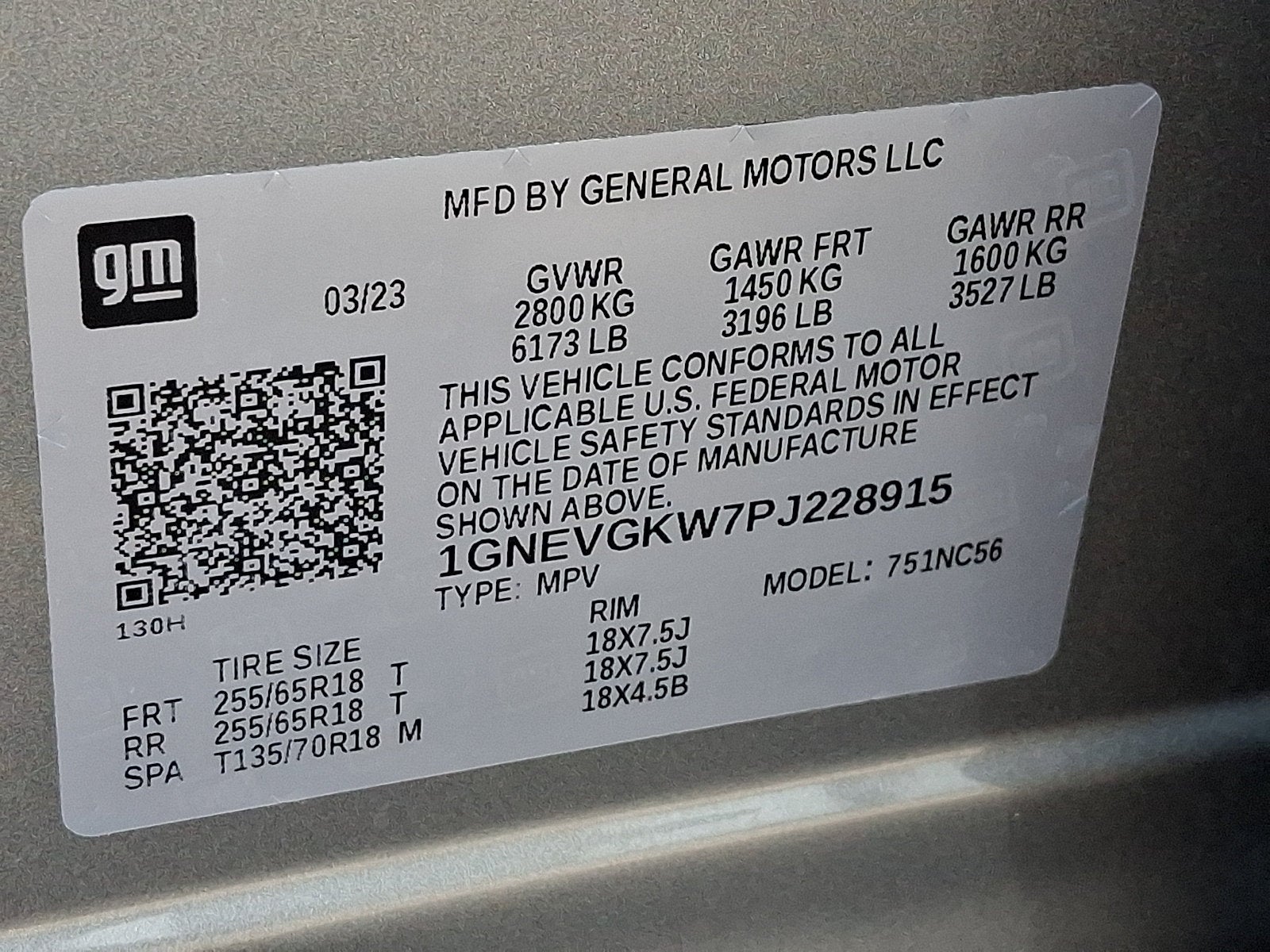 2023 Chevrolet Traverse LT Cloth