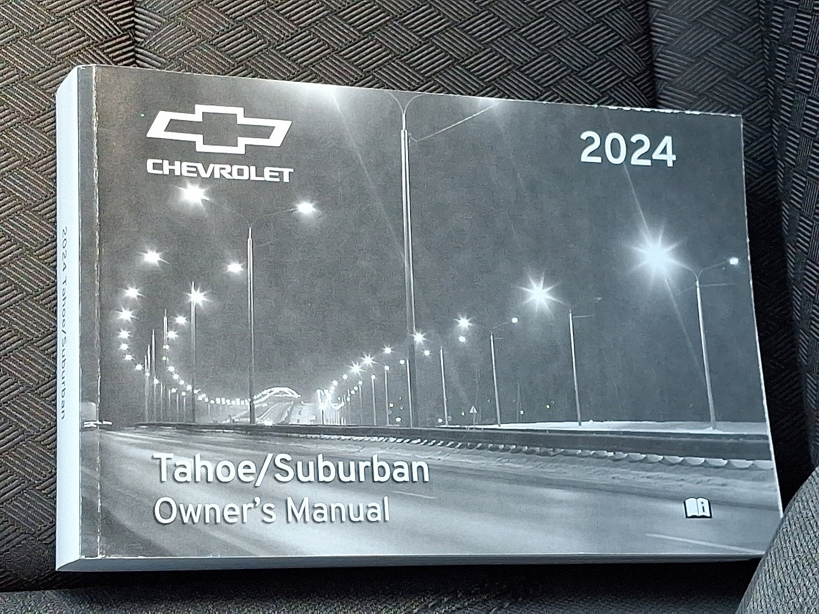 2024 Chevrolet Suburban LS