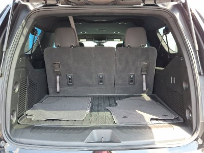 2024 Chevrolet Suburban LS