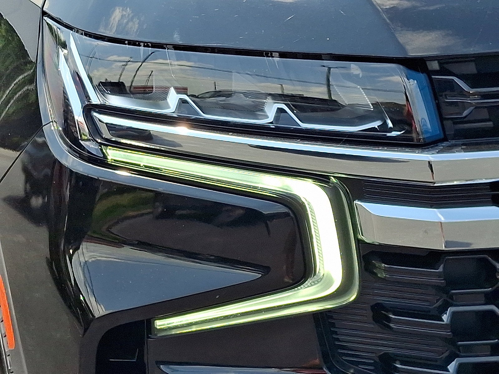 2024 Chevrolet Suburban LS