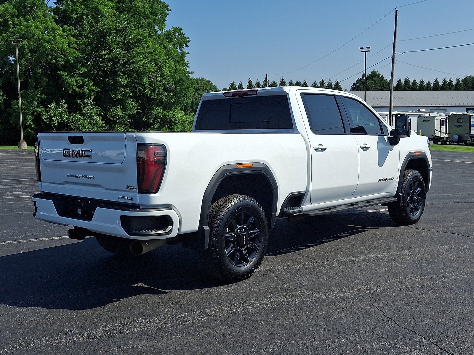 2025 GMC Sierra 2500 HD AT4