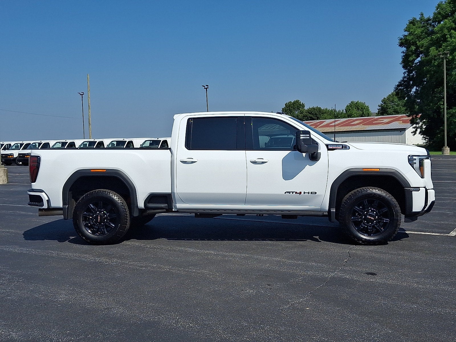 2025 GMC Sierra 2500 HD AT4