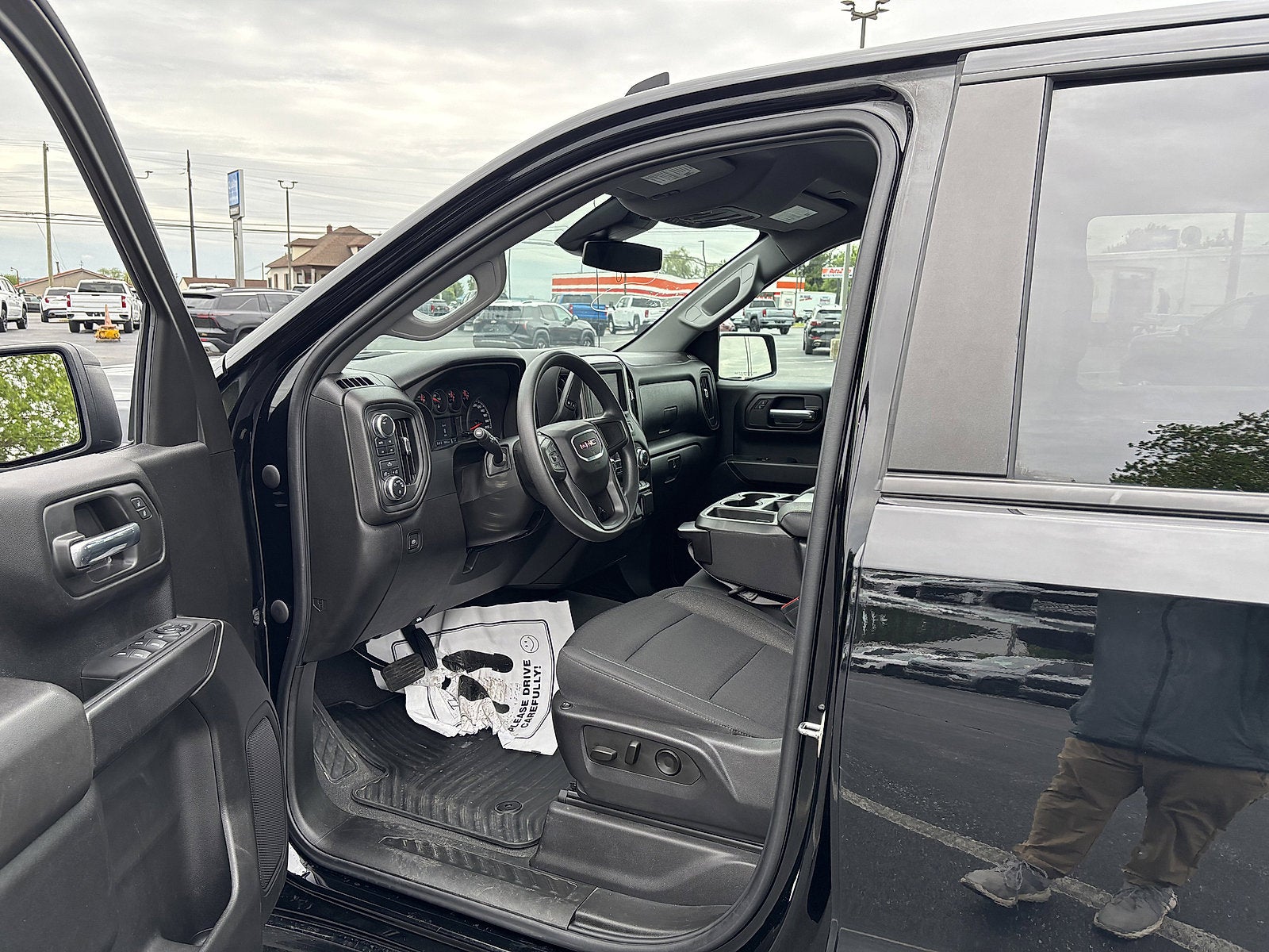 2024 GMC Sierra 1500 Pro