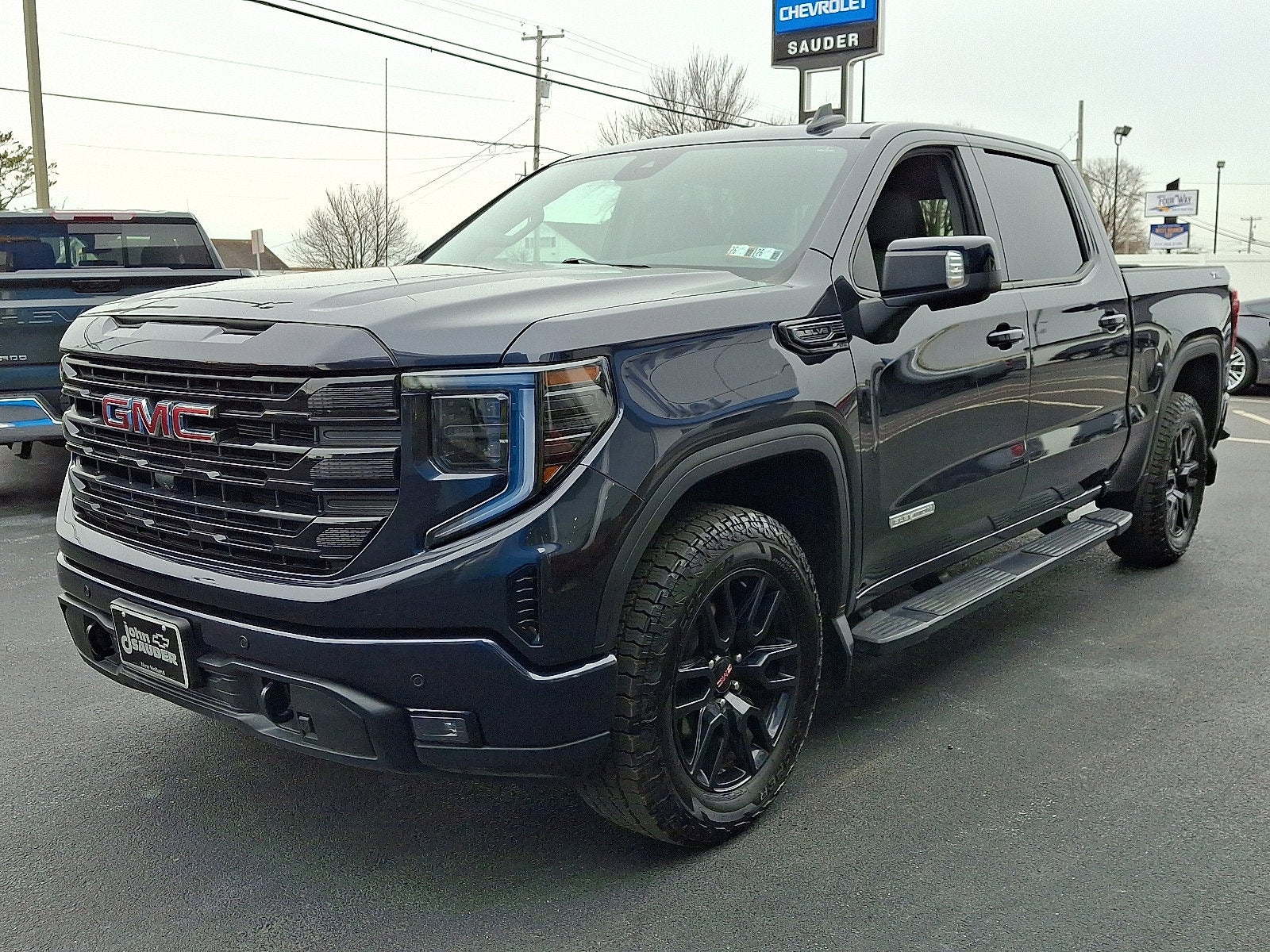 2024 GMC Sierra 1500 Elevation