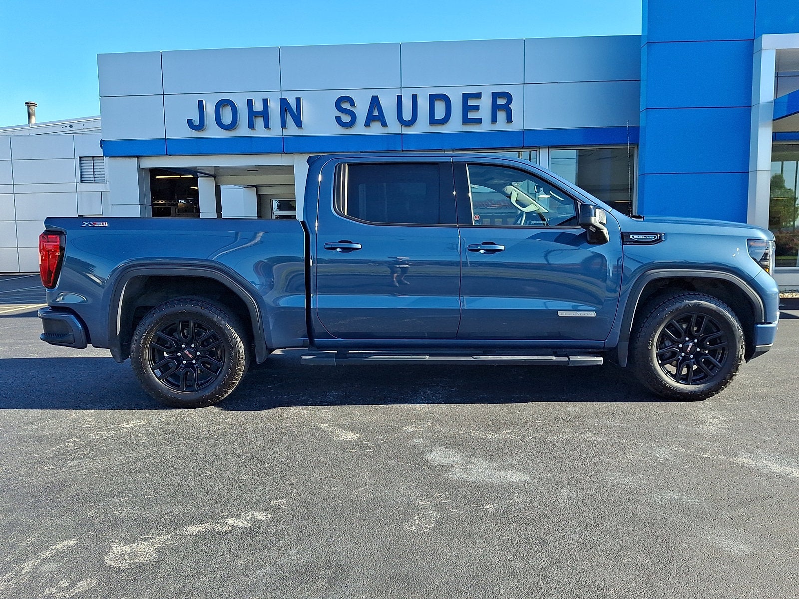 2026 GMC Sierra 1500 Elevation