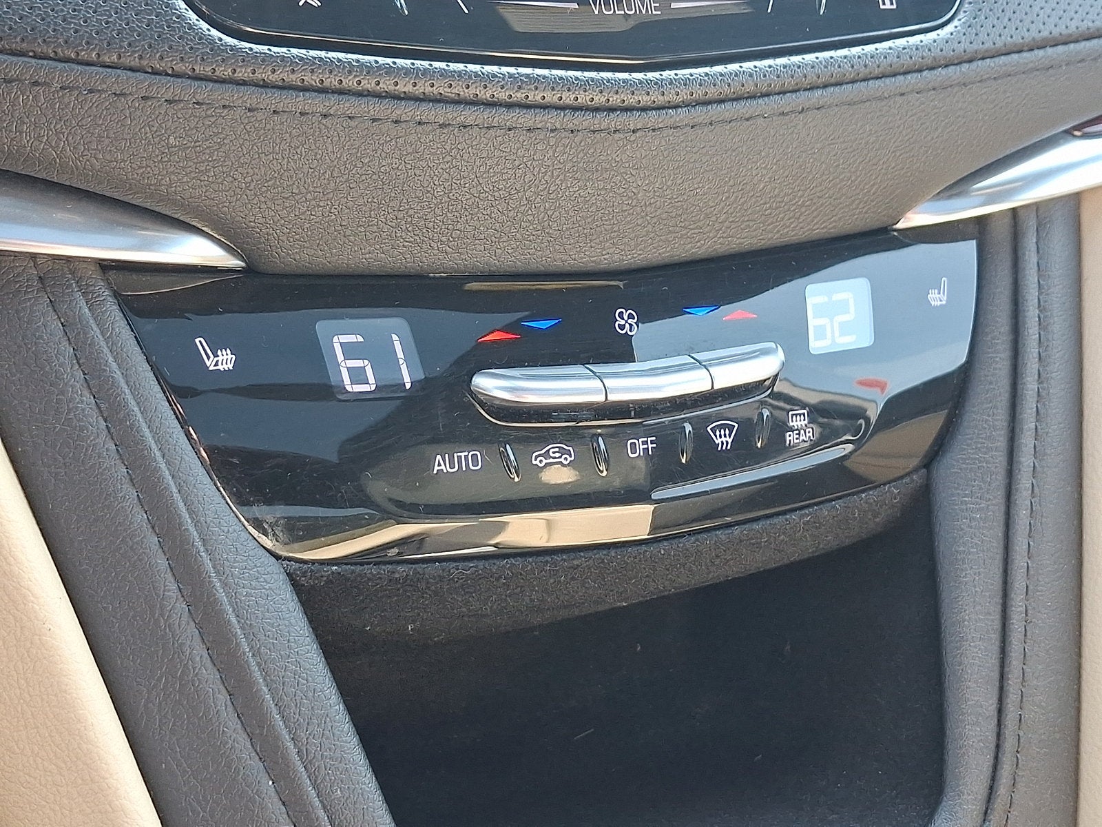 2018 Cadillac XT5 Luxury AWD