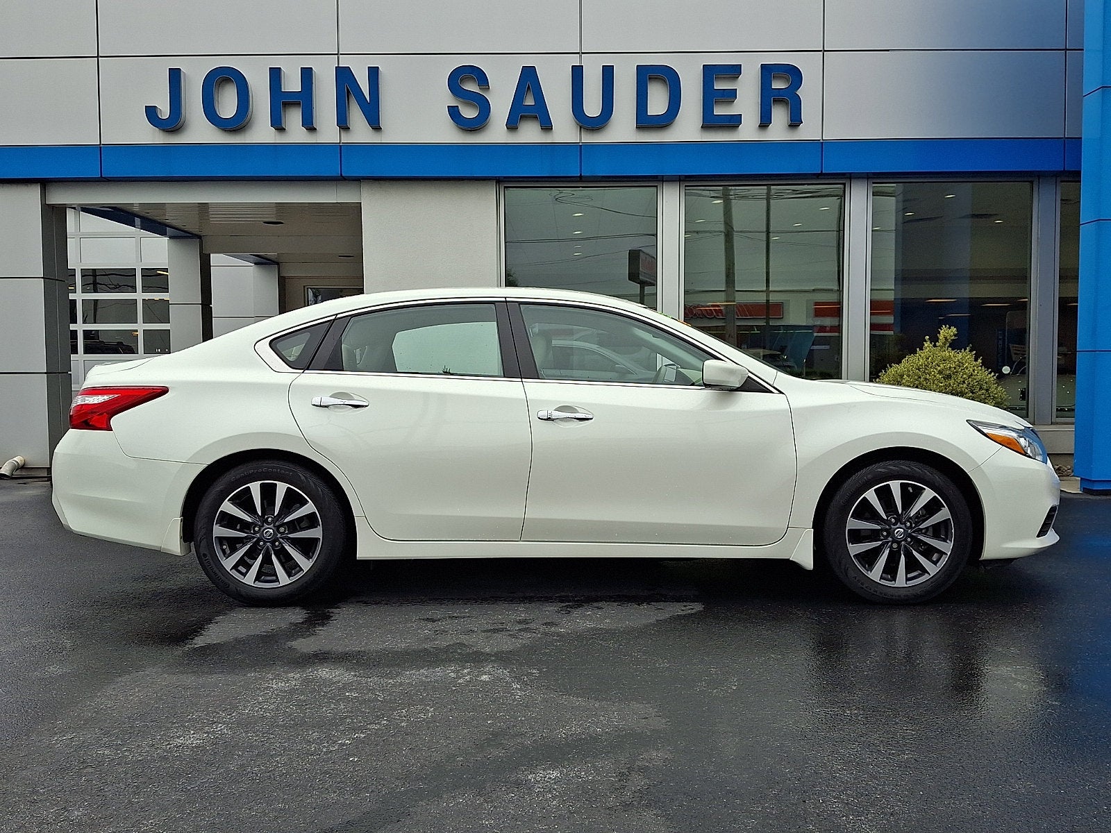 2017 Nissan Altima 2.5 SV