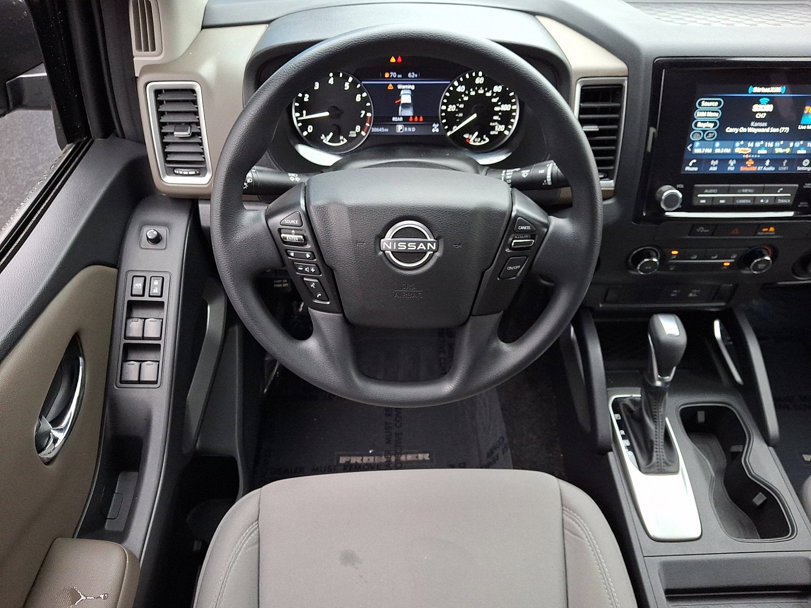 2024 Nissan Frontier SV