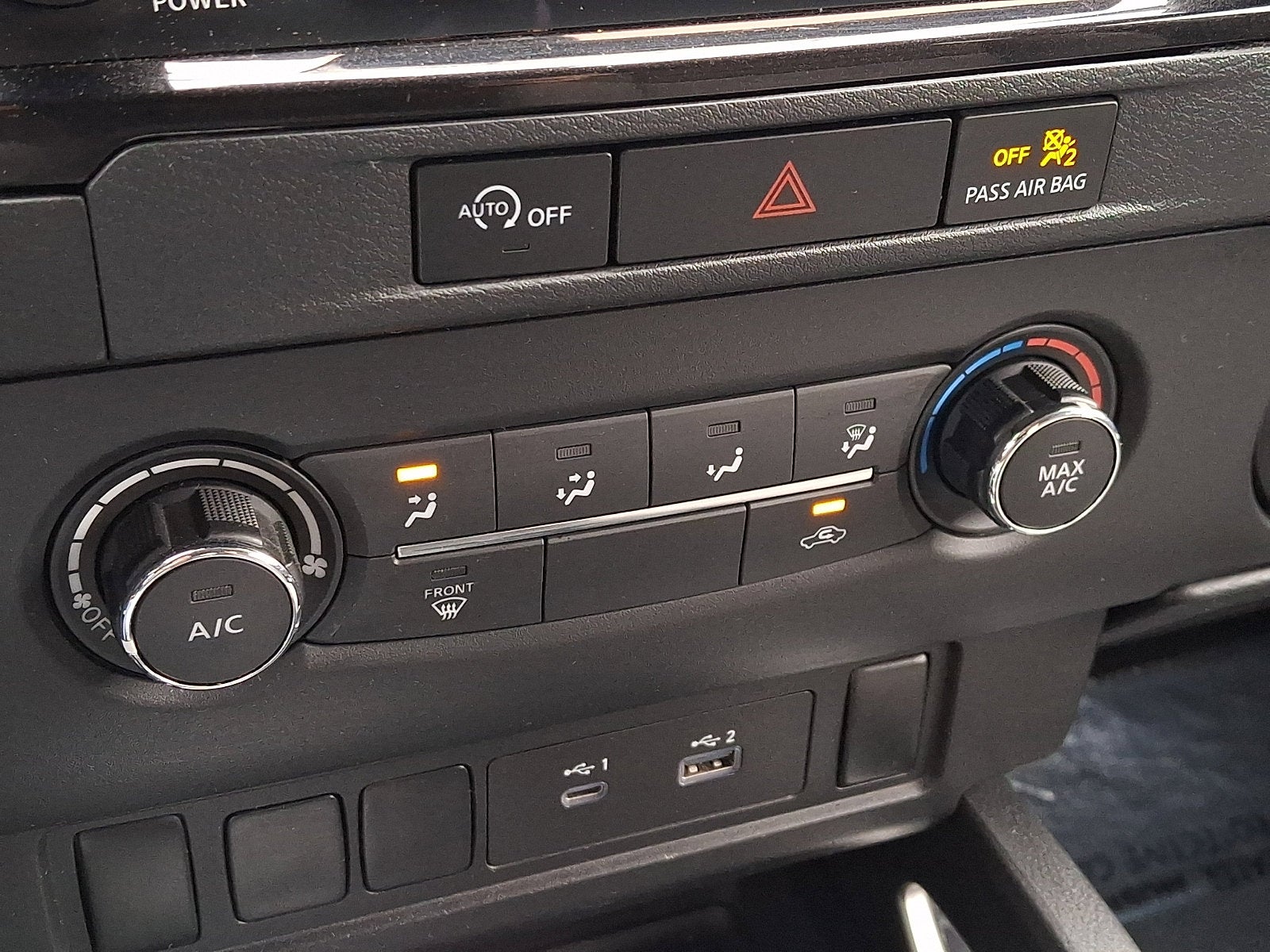 2024 Nissan Frontier SV