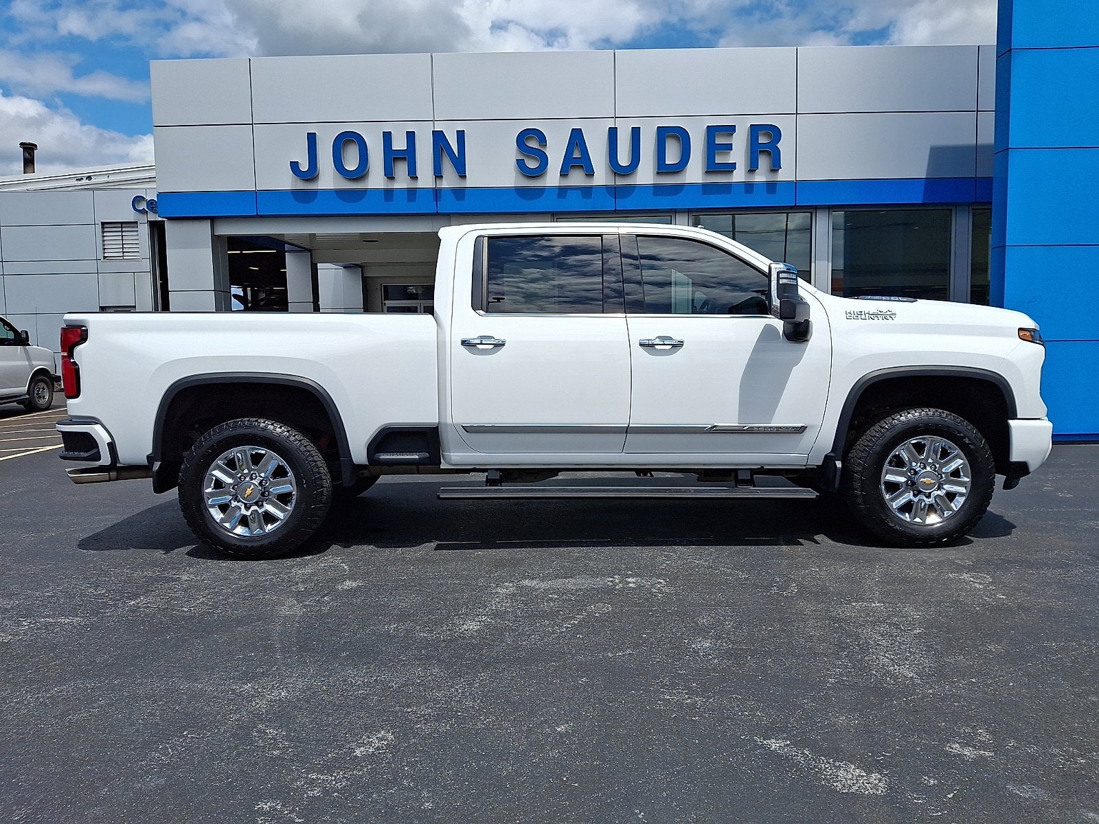 2024 Chevrolet Silverado 3500 HD High Country
