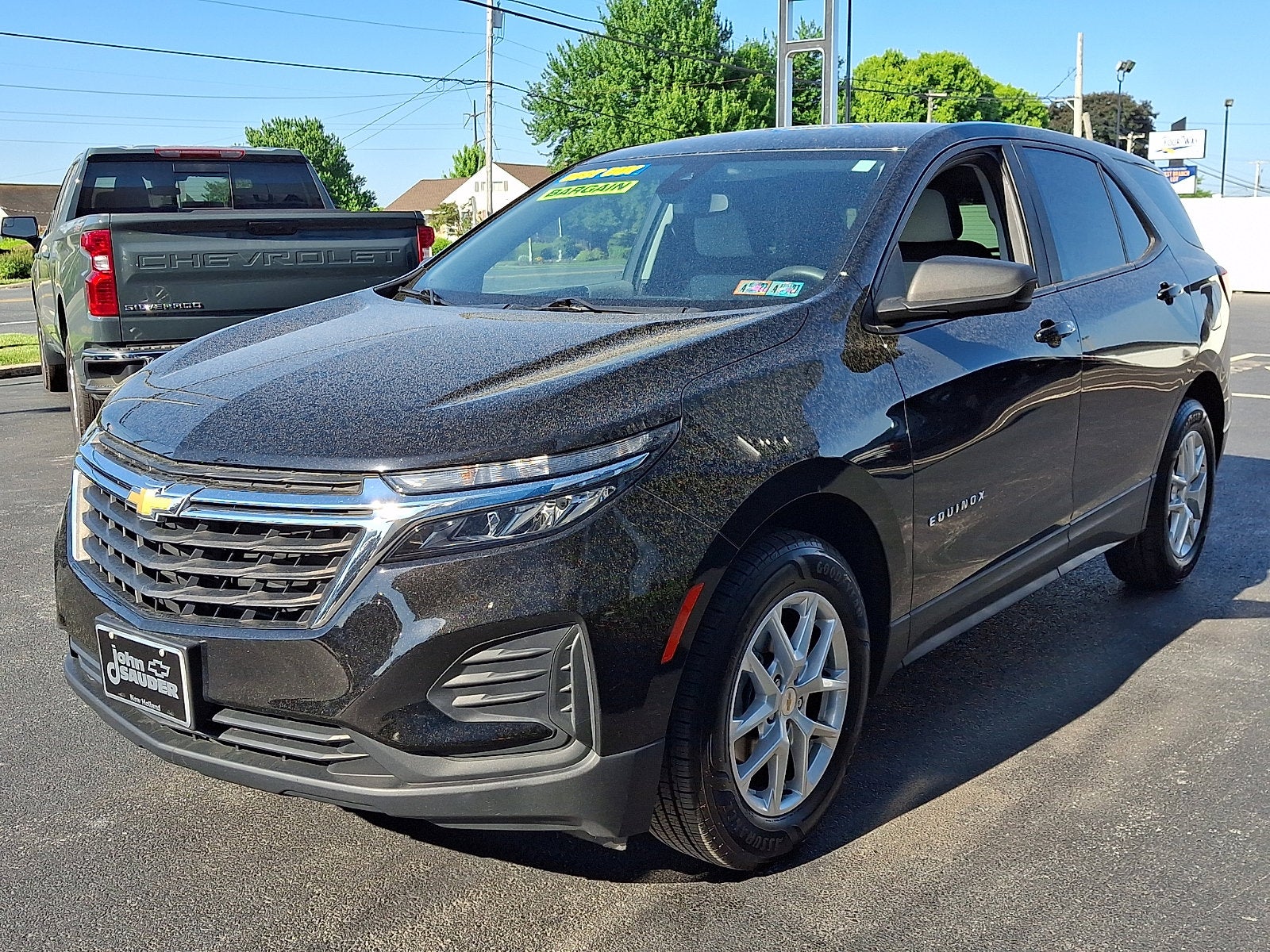 2022 Chevrolet Equinox LS