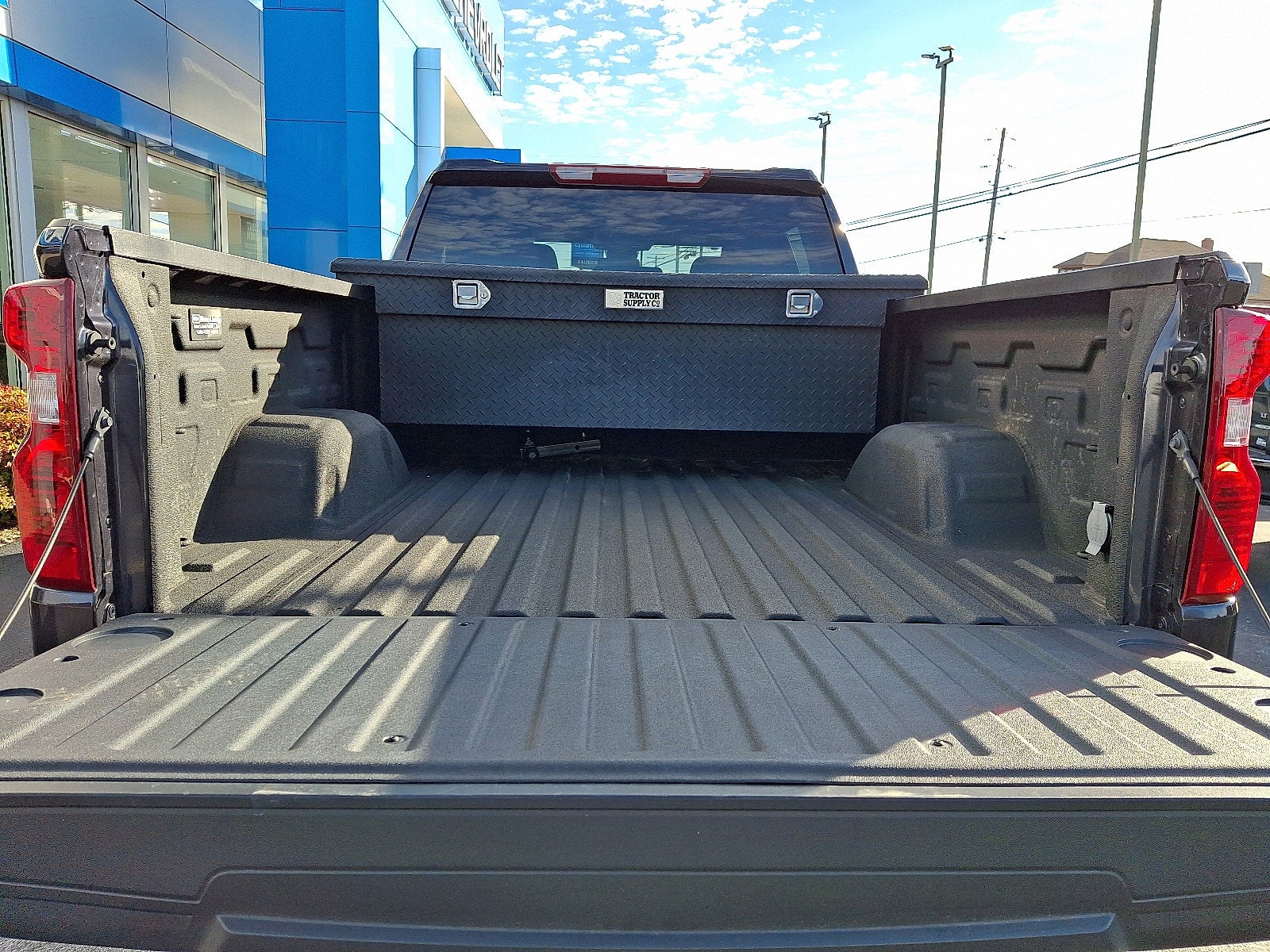 2024 Chevrolet Silverado 1500 Custom Trail Boss