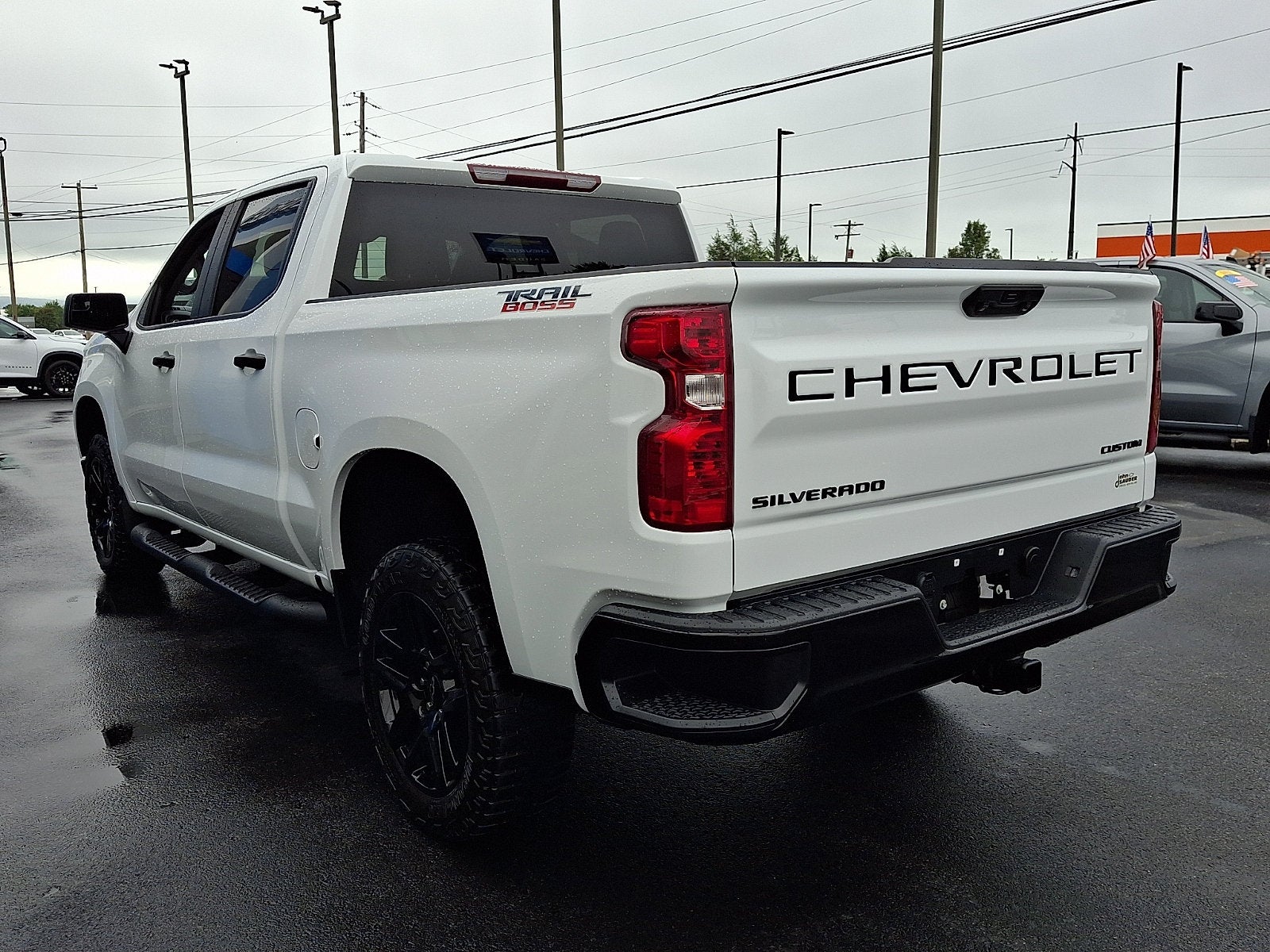 2023 Chevrolet Silverado 1500 Custom Trail Boss