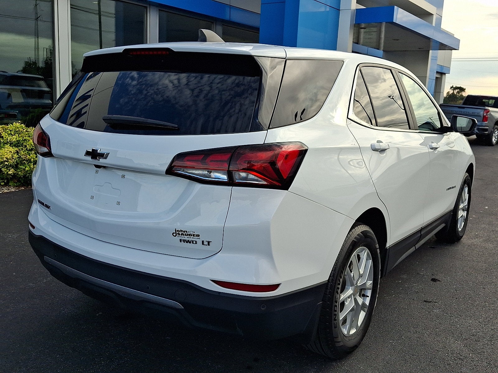 2024 Chevrolet Equinox LT