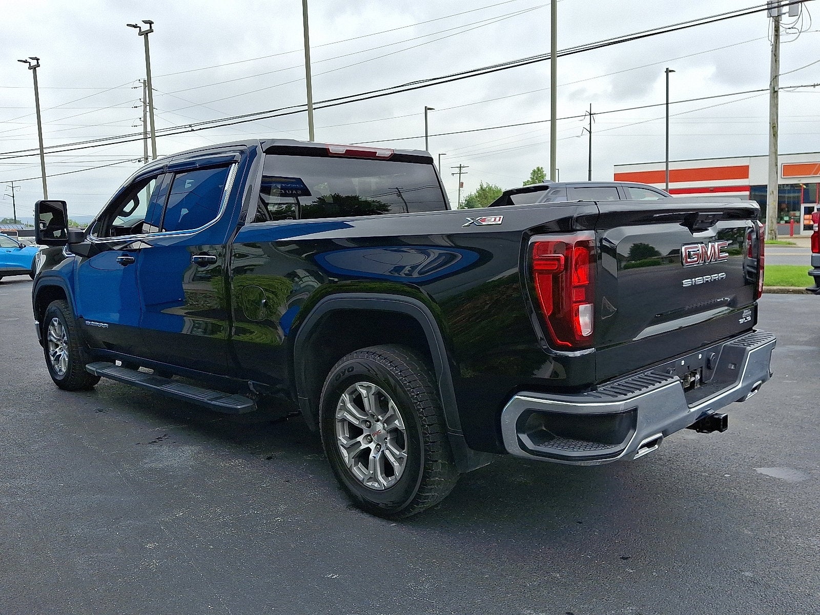 2024 GMC Sierra 1500 SLE