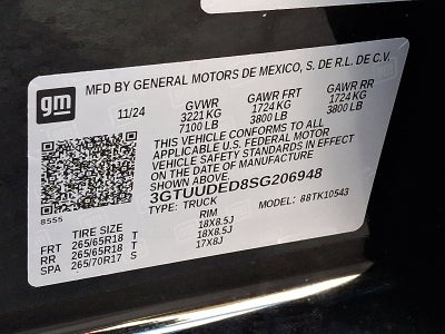 2025 GMC Sierra 1500 SLT