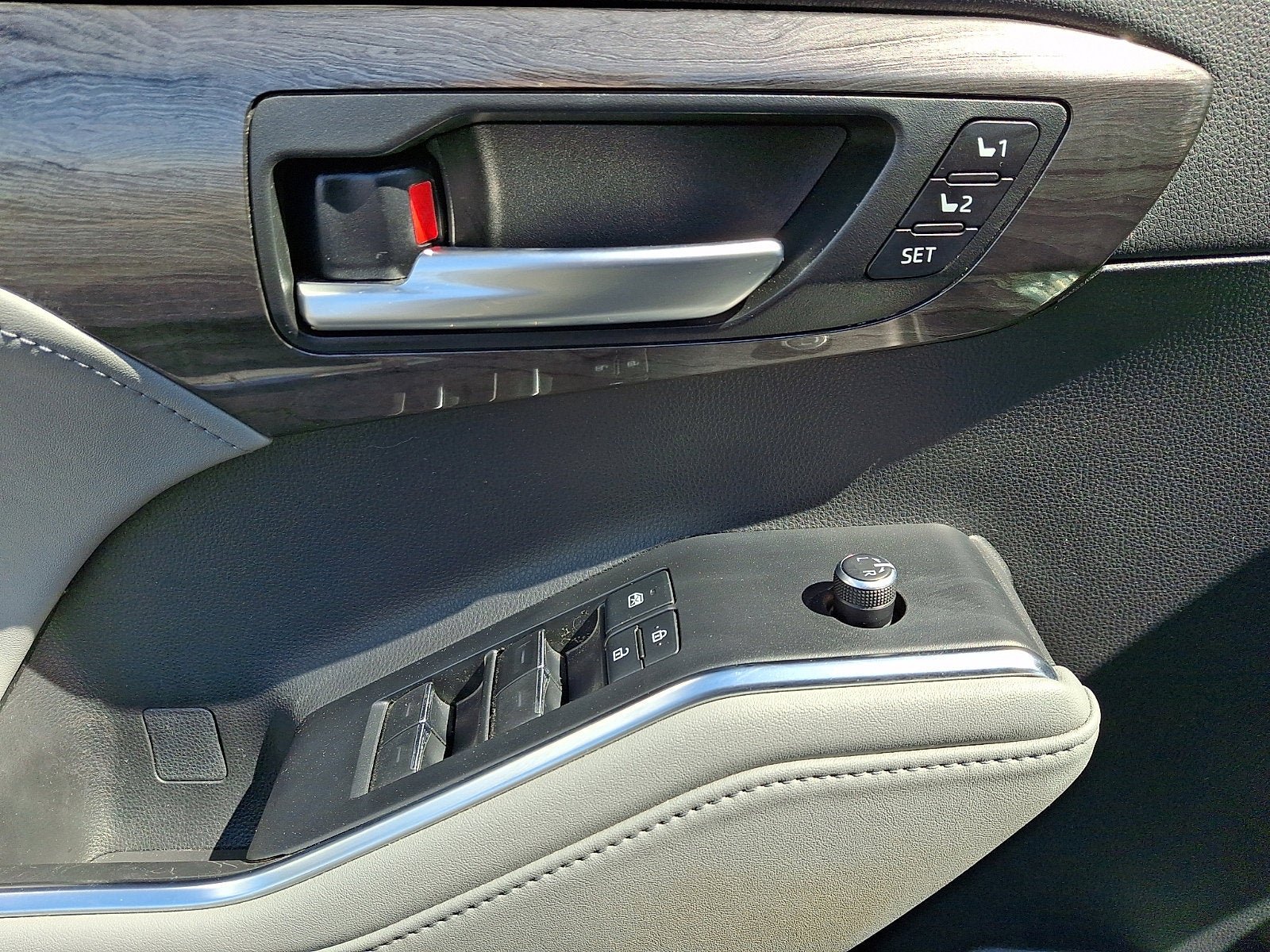 2020 Toyota Highlander Platinum