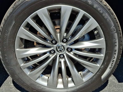 2020 Toyota Highlander Platinum